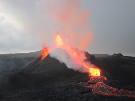 Fagradalsfjall Volcano in Fire-Geyser Mode on May 13, 2021